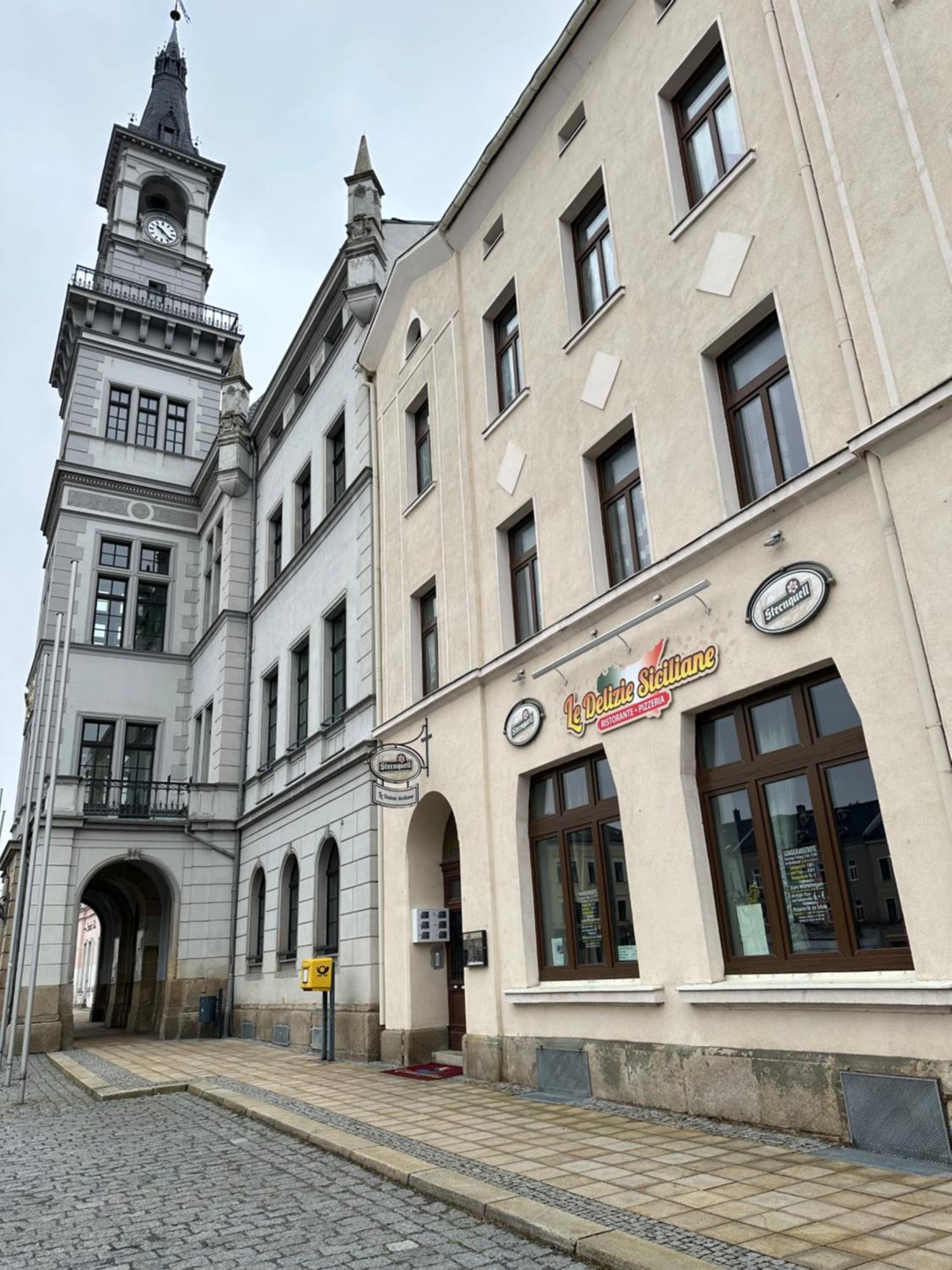 Ein Zimmer Wohnung Am Markt Oelsnitz  Zewnętrze zdjęcie