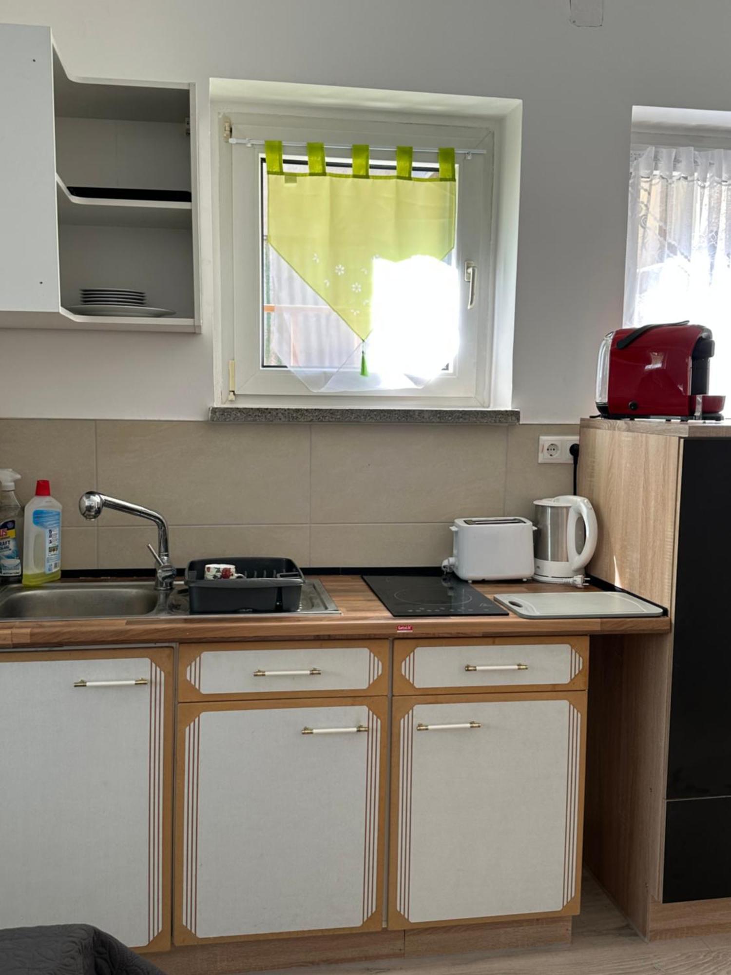 Ein Zimmer Wohnung Am Markt Oelsnitz  Zewnętrze zdjęcie
